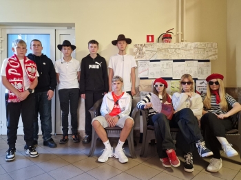 a5a83fc6-988d-4b60-8f0e-fe15b5946ef4