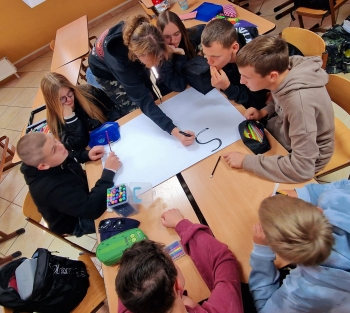 e8e944eb-a31d-4225-86b2-e630142d1af8