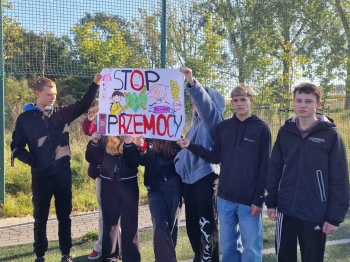 6e338b2a-e7c7-4d44-b886-97f09da5fc25