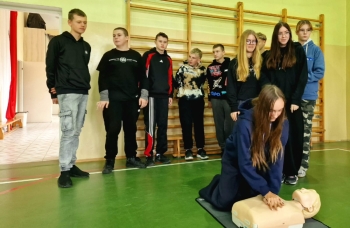 c41b8990-c2bb-4192-bf3e-238ea20e8773