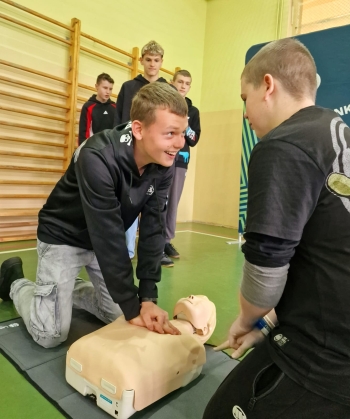 e5bf52ad-1d65-4baf-b751-cf221cabf524