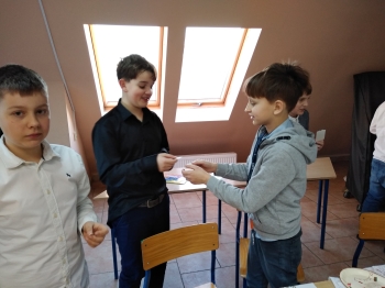 IMG_20251219_082607382_BURST000_COVER_TOP