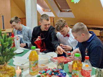 96ce5e03-869f-4339-a27e-ccaa689b0a25