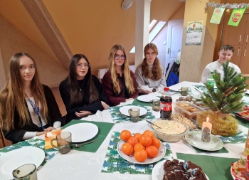 c32c7ad3-6a02-48e2-9535-1737a63ca25e