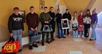 19955271-9f66-4227-a070-228d963f8e1c