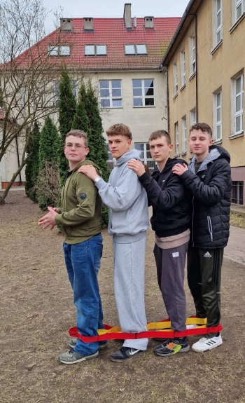 a2b80a2c-9d23-443a-b63f-21bf6c29aaf8