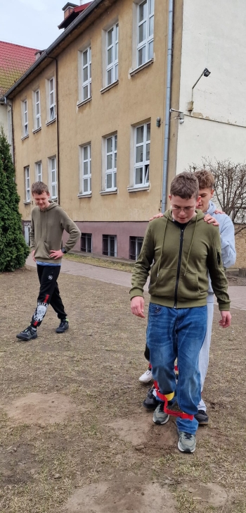 ca3fa744-b525-4754-b945-01e3b7b4aa19