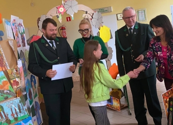 5dadc22d-30e4-4534-87ef-779ce6d27e93