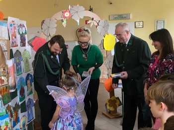 67fd58fd-bd03-4721-9c18-4bd699e9e702