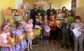 274d71fc-773e-43b7-86cc-c6397be8964a