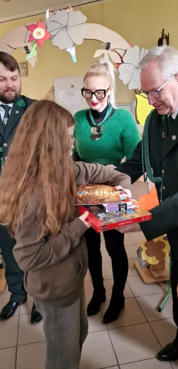 f9a8907d-db89-4523-8e6b-9d6b0e6eb688