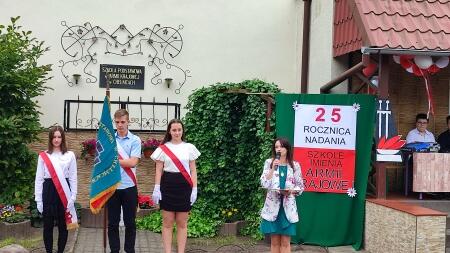 Dzień Patrona - uroczyste obchody 25. rocznicy nadania imienia szkole w Chełmcac...