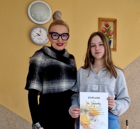 Sukces Julii Jakubowskiej w konkursie pięknego, głośnego czytania