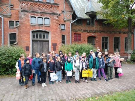 Warsztaty plastyczne w Skłudzewie