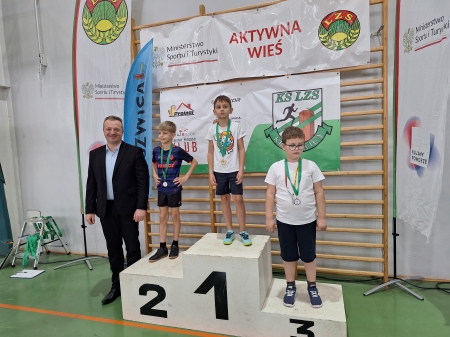 Zawody lekkoatletyczne ''Aktywna Wieś-Dzieciaki na start''.