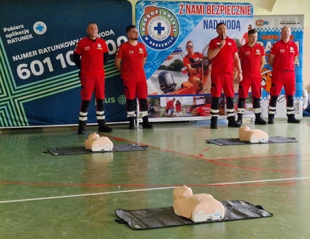 Akcja bicia rekordu w uciskaniu klatki